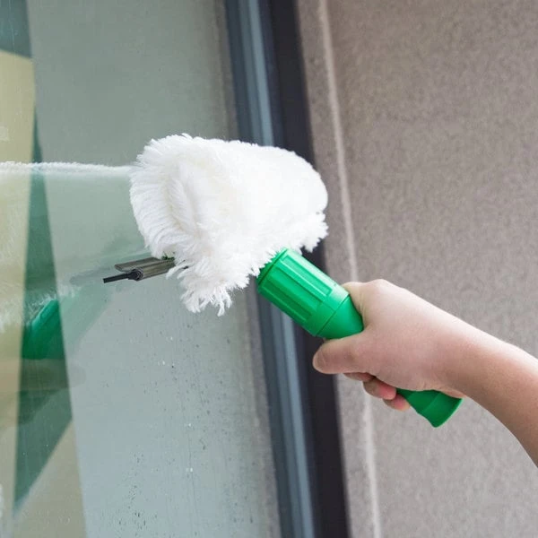 Unger® Unger VP250 Visa Versa 10" Window Squeegee With StripWasher 3 Unger® Unger VP250 Visa Versa 10" Window Squeegee With StripWasher