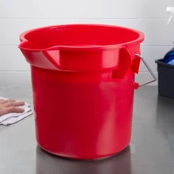 Rubbermaid FG261400RED BRUTE 14 Qt. Red Round Bucket -Carlisle Shop 1735595