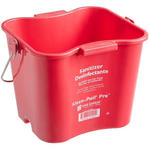 San Jamar KPP256RD 8 Qt. Red Sanitizing Kleen-Pail Pro Bucket 5 San Jamar KPP256RD 8 Qt. Red Sanitizing Kleen-Pail Pro Bucket - Image 3